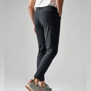 Rhone Resort Jogger - 30